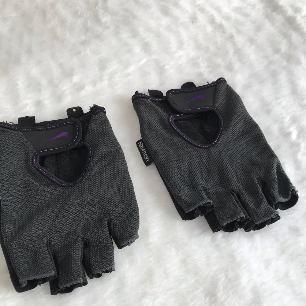 NIKE SPORT TRAINING GLOVES / Fitness Gloves